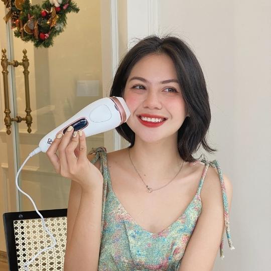 use hair removal machine on face